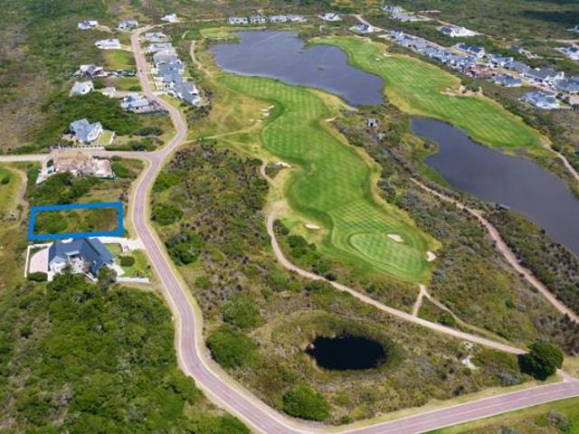 1 227 m² Land available in St Francis Links Golf Estate