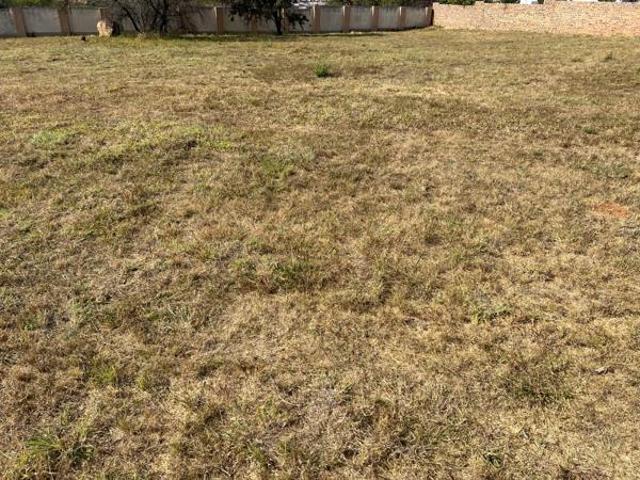 1 231 m² Land available in Bendor