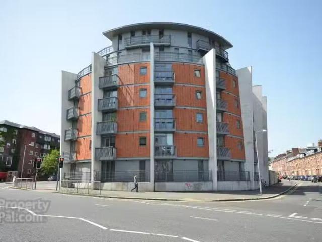 1.2, 117 Lisburn Road