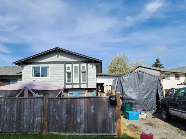 1 2 Duplex for sale in Langley City Langley Langley 4989 207a Street 262795252