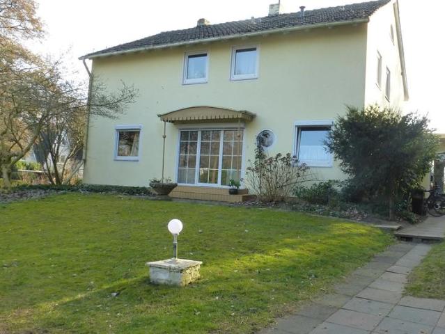 1 2 Familienhaus in Bremen