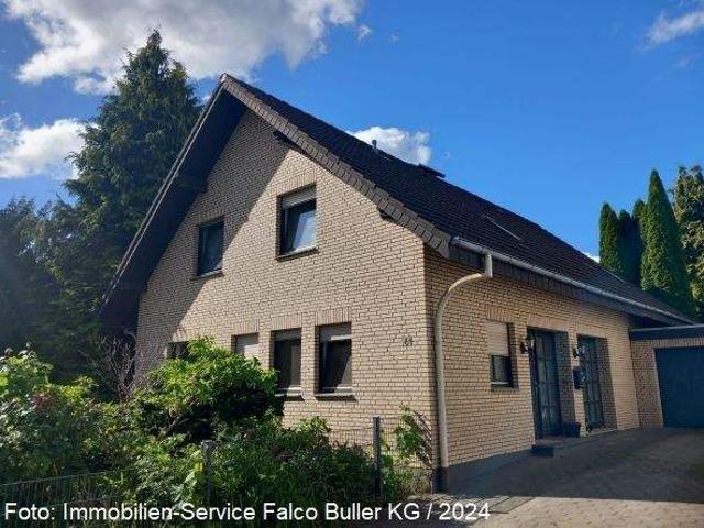 1 2 Familienhaus