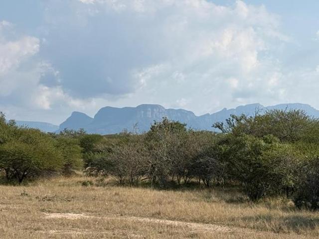 1.2 ha Land available in Moditlo Wildlife Estate