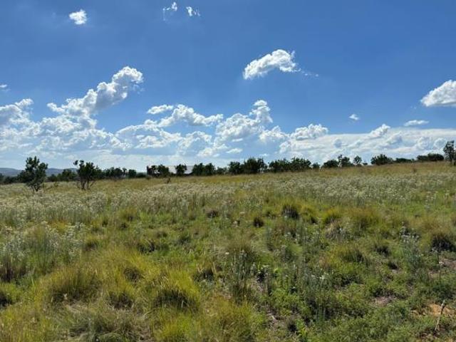 1.2 ha Land available in Vyfhoek