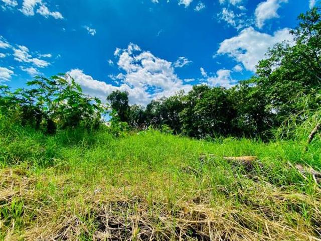 1 350 m² Land available in Aquapark