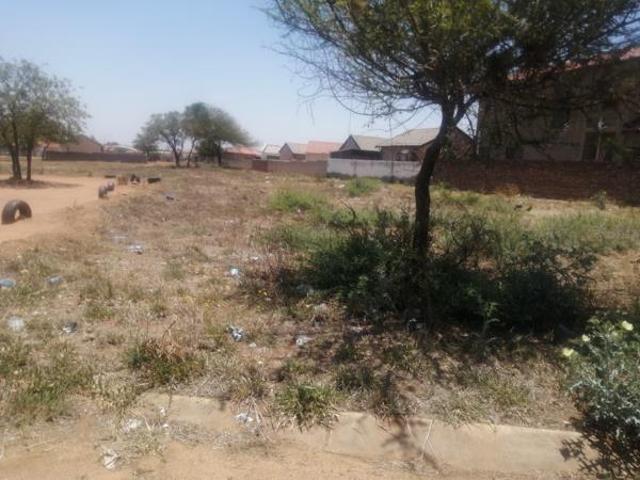 1 361 m² Land available in Southern Gateway