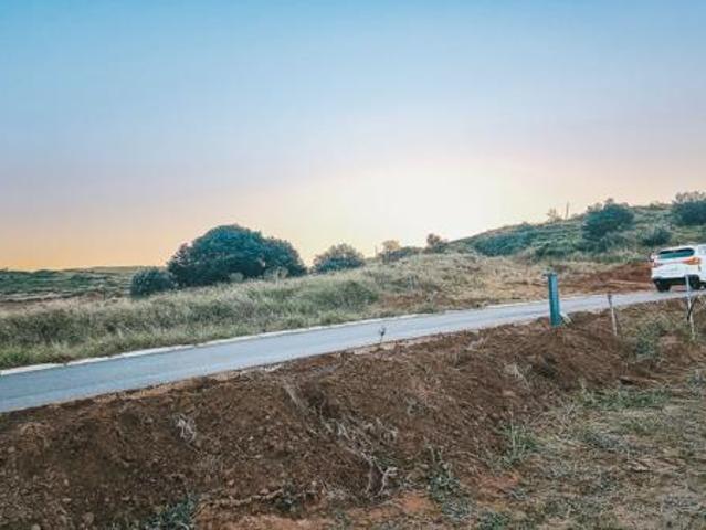 1 370 m² Land available in Seaton Estate