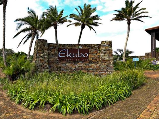 1 380 m² Land available in Port Edward