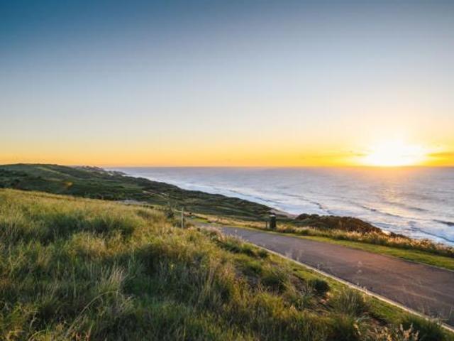 1 380 m² Land available in Seaton Estate