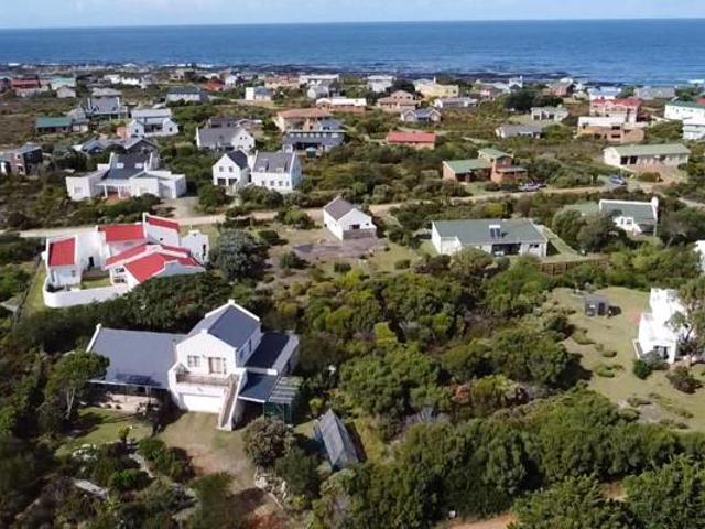 1 387 m² Land available in Bettys Bay