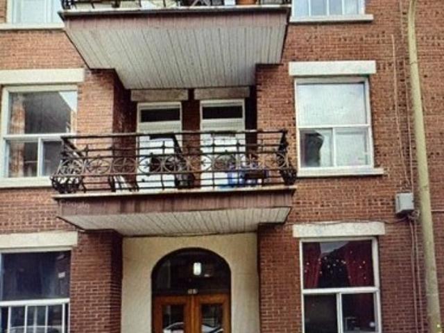1 387 Rue Édouard Charles, Montréal Le Plateau Mont Royal, QC, H2V 2N1 lease for lease | Listing ID 28800 | Royal LePage