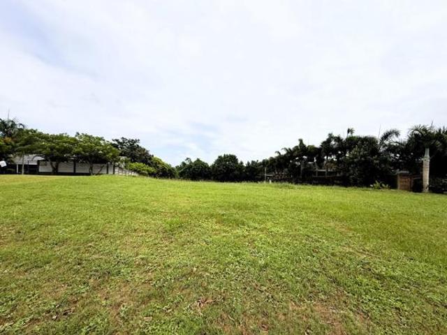 1 391 m² Land available in Birdswood