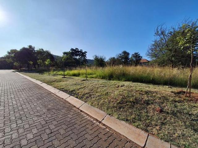 1 392 m² Land available in Buffelspoort Eco Estate