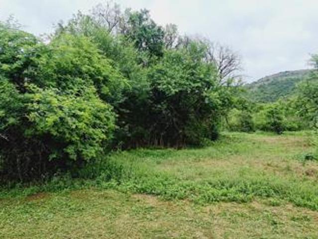 1 392 m² Land available in Port D Afrique