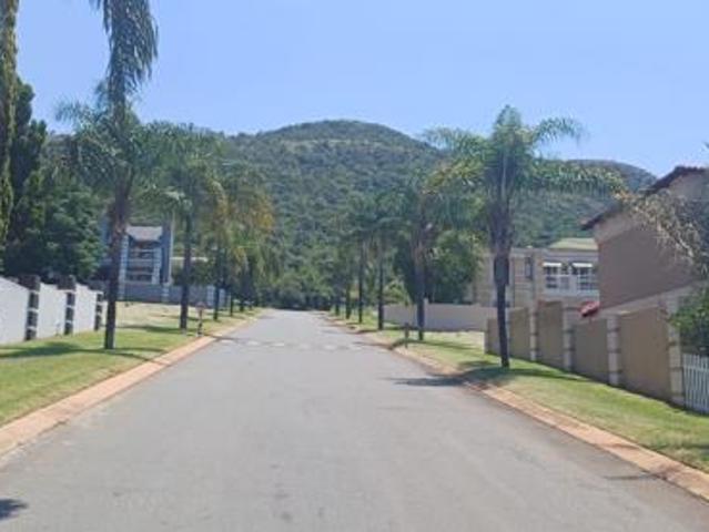 1 398 m² Land available in Kosmos Ridge Estate