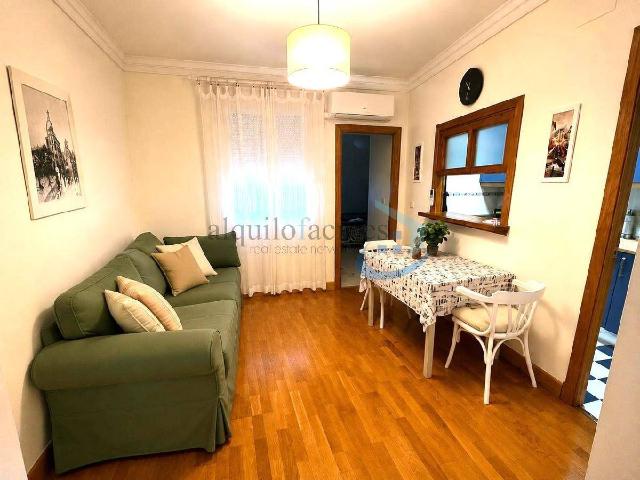 | 1.300 €, 50 m²