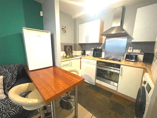 1,300 / month | Cedarbrook Place, Cherry Orchard, Dublin 10 Ray Cooke Auctioneers 5008 MyHome. Ie Lettings