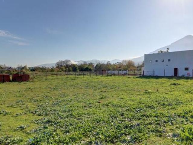 1 315 m² Land available in Greyton