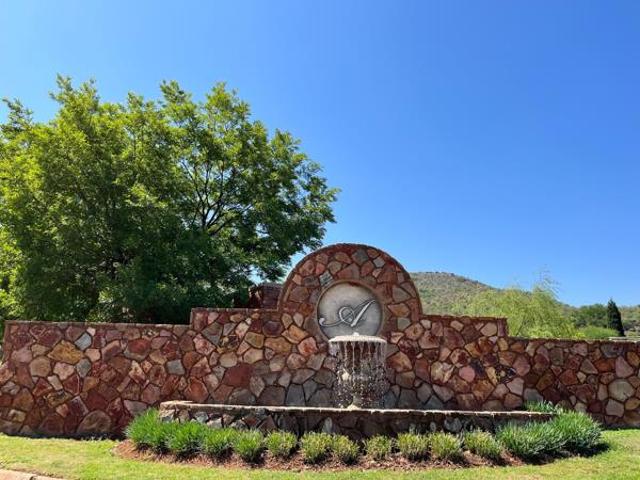 1 319 m² Land available in Estate D Afrique