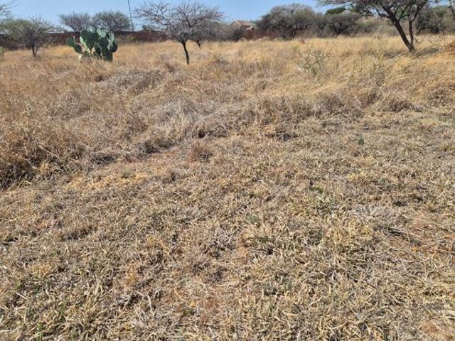 1 324 m² Land available in Bendor