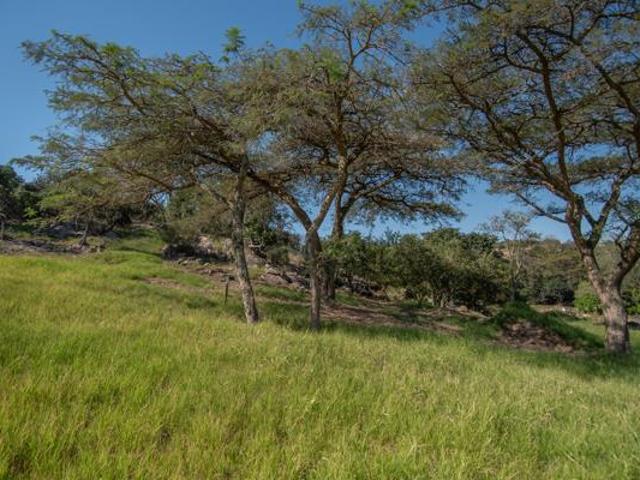 1 331 m² Land available in Sonheuwel