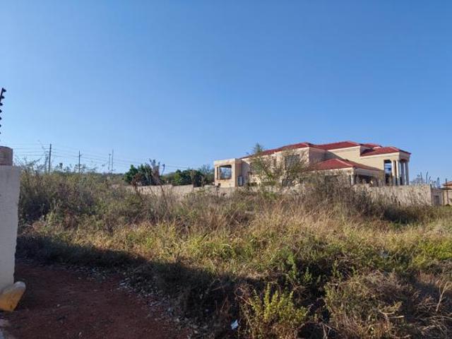 1 334 m² Land available in Serala View