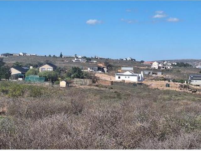 1.3 ha Land available in Britanica Heights
