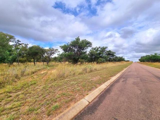 1.3 ha Land available in Euphoria Golf Estate