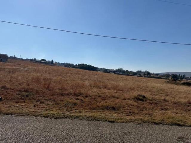 1.3 ha Land available in Walkerville Manor