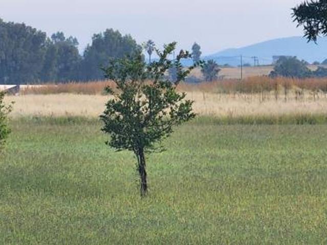 1.3 ha Land available in Vaal Marina