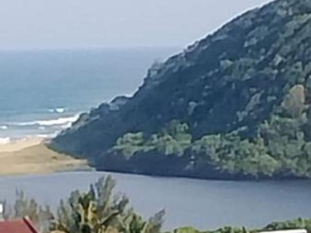 1 458 m² Land available in La Mercy