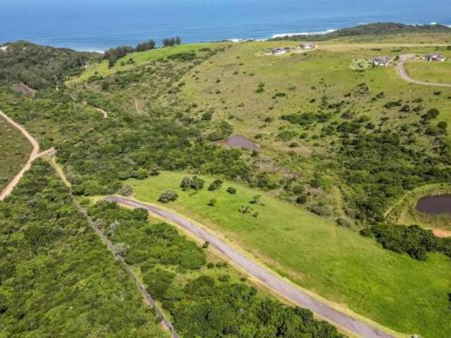 1 461 m² Land available in East London Central