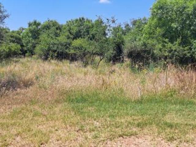 1 467 m² Land available in Melodie