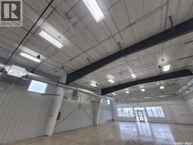 1 464 Broadway Street E, Yorkton, SK, S3N 2X3 commercial for lease | Listing ID SK039301 | Royal LePage