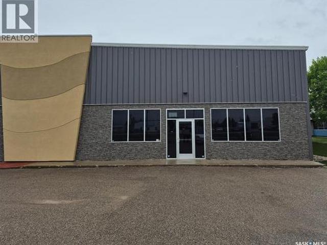 1 464 Broadway Street E, Yorkton, SK, S3N 2X3 commercial for sale | Listing ID SK039300 | Royal LePage