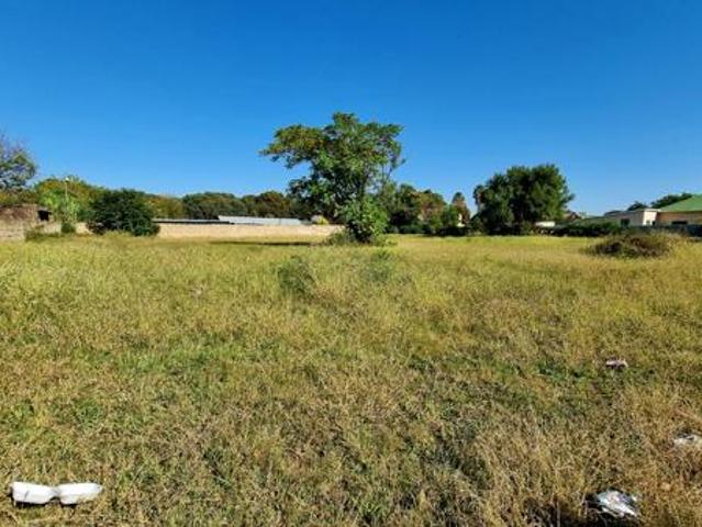 1 473 m² Land available in Ventersdorp