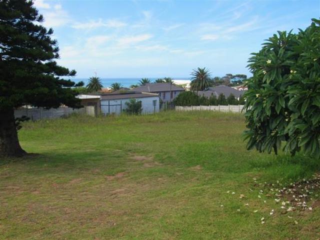 1 487 m² Land available in Jeffreys Bay Central