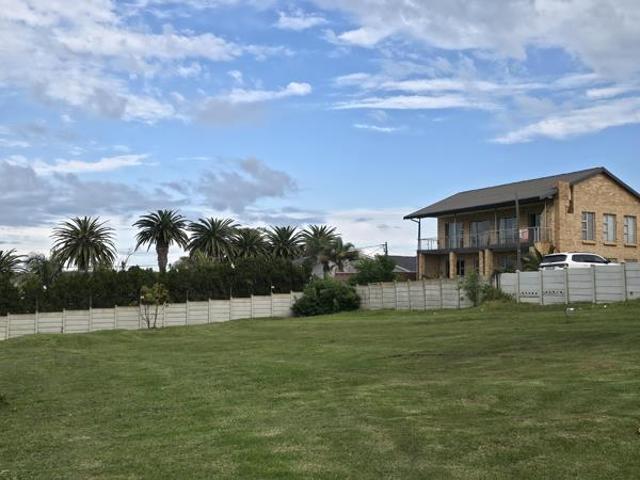 1 487 m² Land available in Jeffreys Bay Central