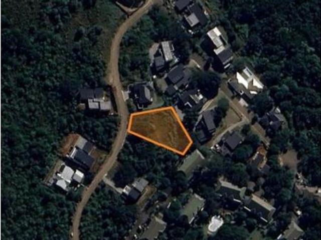 1 403 m² Land available in Salt Rock