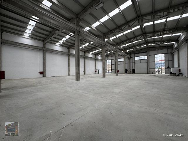 1.400 M2 KAPALI 800 M2 AÇIK 2.200 M2 KİRALIK FABRİKA