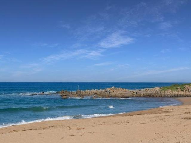 1 404 m² Land available in Hibberdene