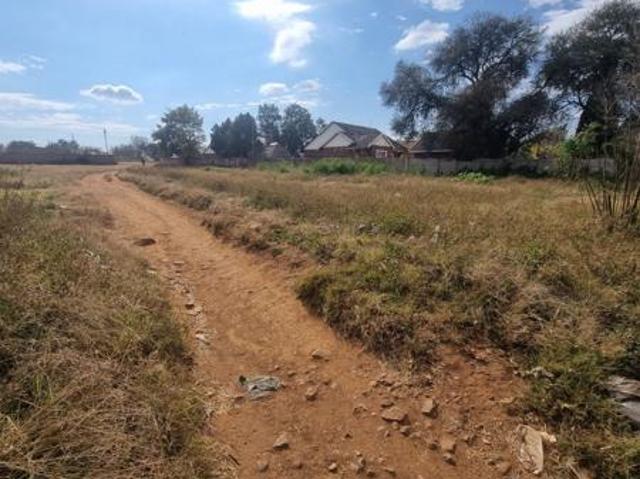 1 427 m² Land available in Fochville