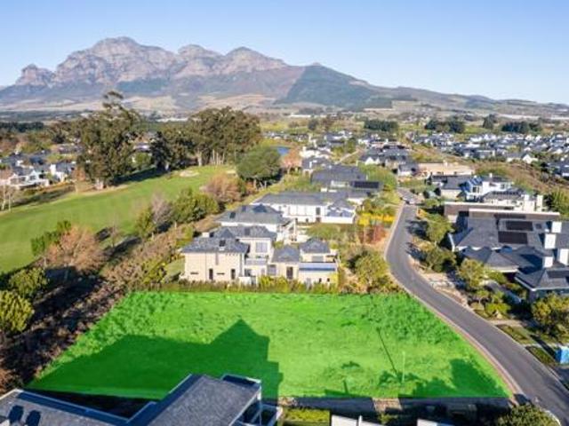 1 426 m² Land available in Pearl Valley Golf & Country Estate