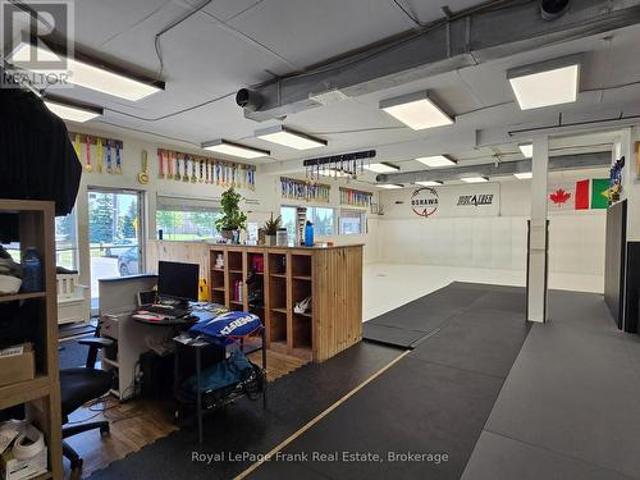 1 4 1160 Simcoe Street S, Oshawa Lakeview, ON, L1H 5L8 commercial for lease | Listing ID E13568 | Royal LePage
