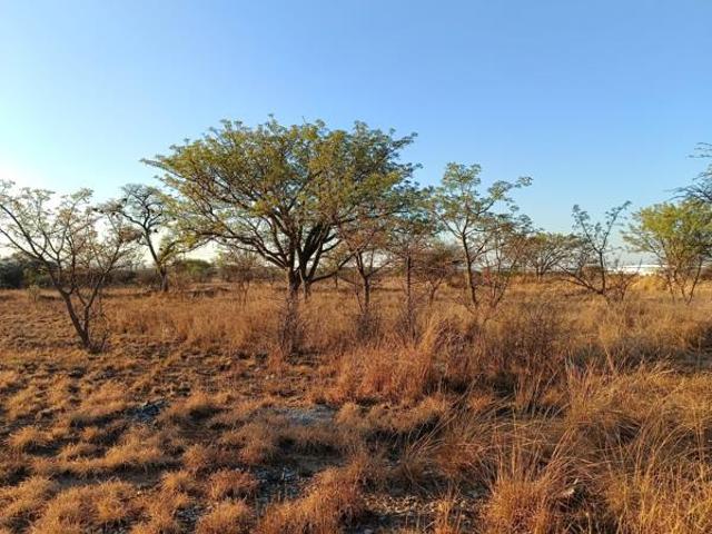 1.4 ha Land available in Bendor