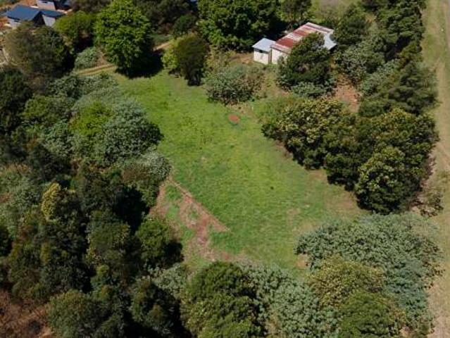 1.4 ha Land available in Hilton