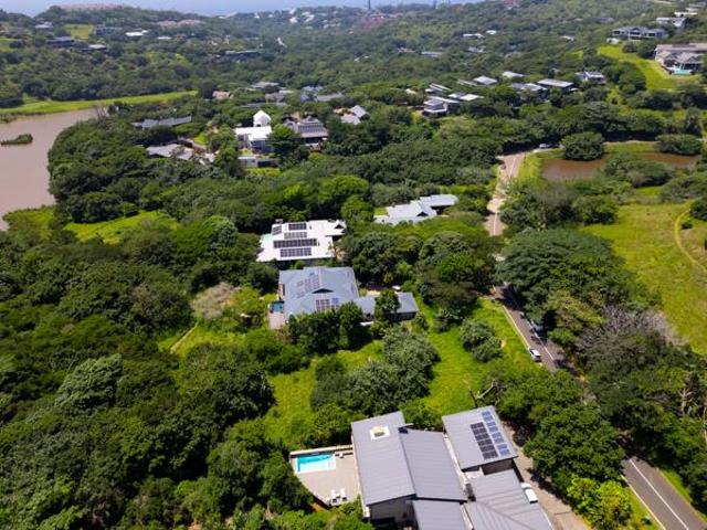 1 543 m² Land available in Simbithi Estate