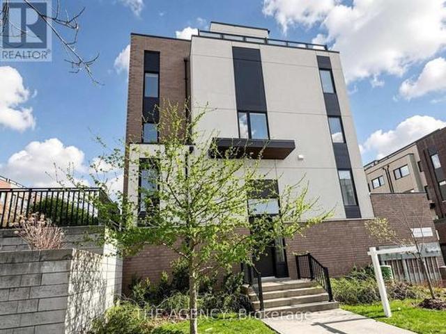 1 55 Thomas Mulholland Drive, Toronto, ON, M3K 0A7 house for sale | Listing ID W13069 | Royal LePage