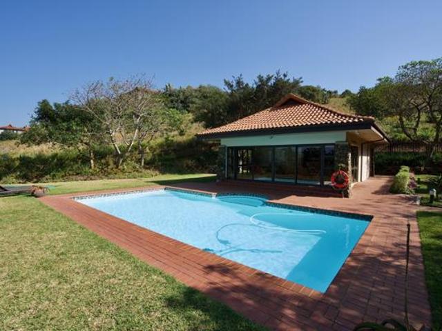 1 563 m² Land available in Hilltop Private Estate