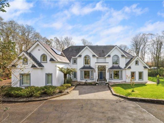 1,595,000 | Beechville House, Brookwood, French Furze, Crosshaven Road, Co. Cork Lisney Sotheby's International Realty Cork 4993 MyHome. Ie Residential